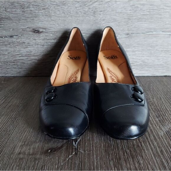 Sofft Black Leather Slip On Kitten Heel Pumps Size 9M - Picture 2 of 9
